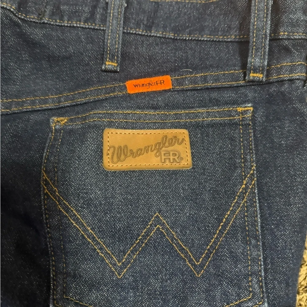 Wrangler Men's Skinny Jeans - Dark Blue